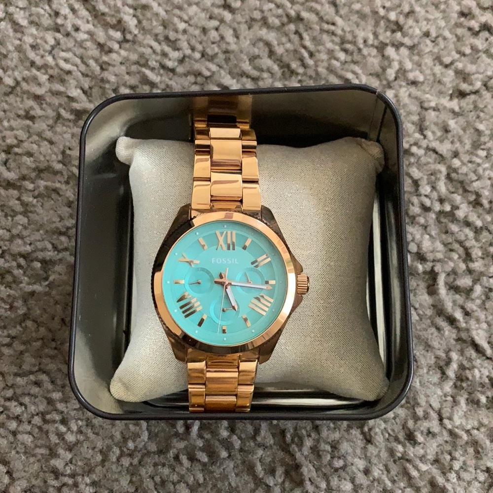 Women’s Fossil Watch